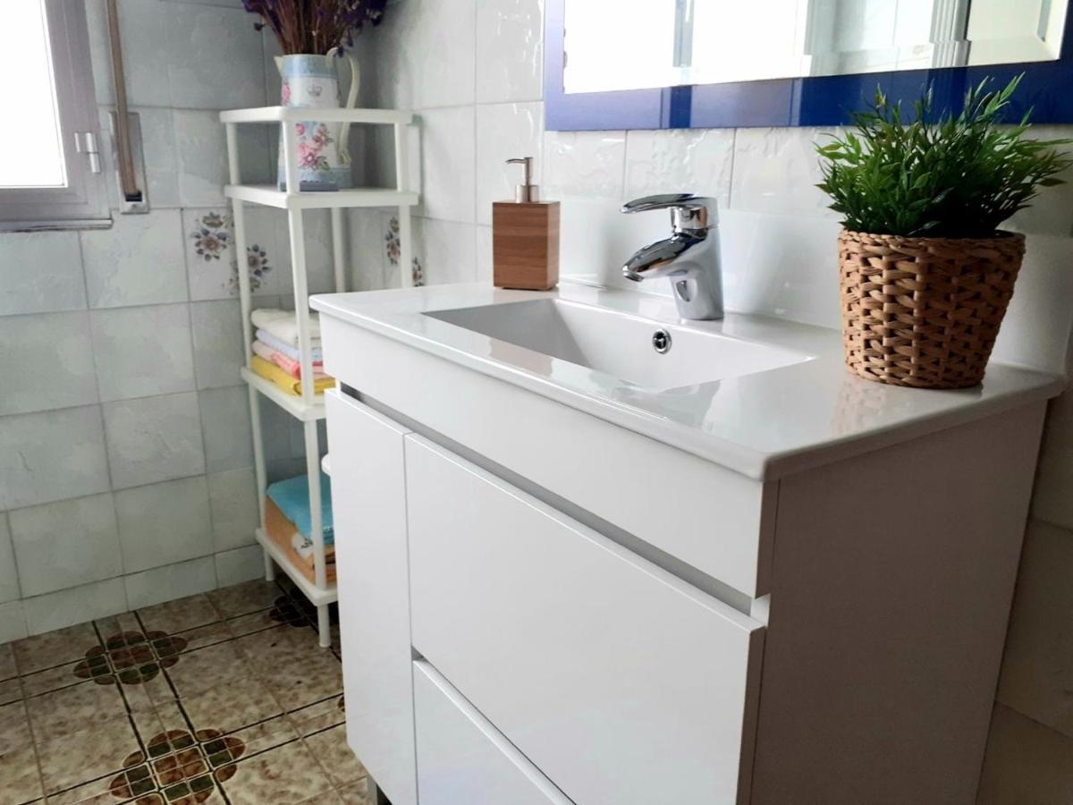 O Recuncho De Macias Apartment Laxe Bagian luar foto
